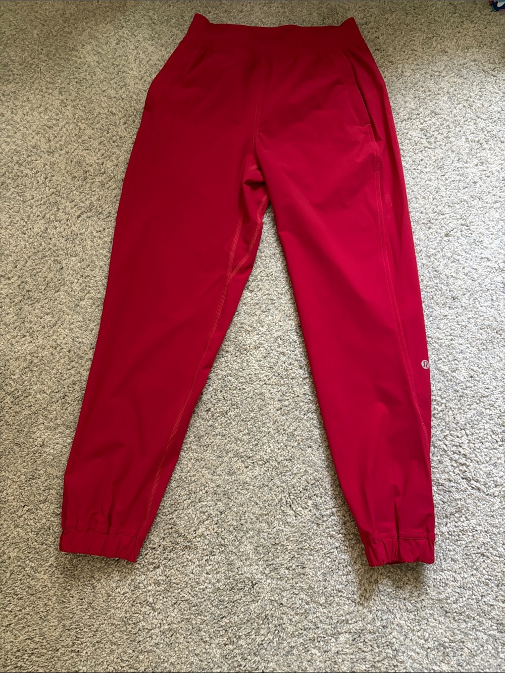 Lululemon Size 2 Red Women’s Red Jogger Pants - Lightweight Activewear - Picture 2 of 7